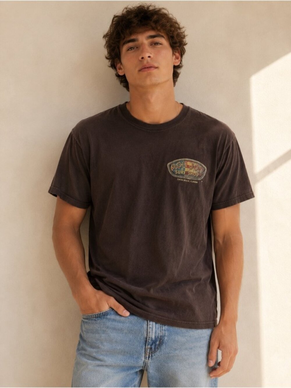 Ron Jon Surf Shop Cocoa Beach Florida Graphic Tee Brown Size L